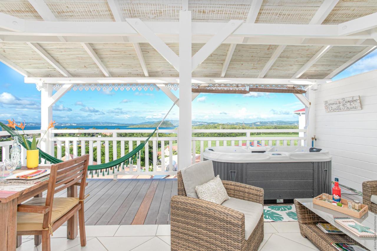 Bungalow Vanille Pacane - Vue Mer Avec Spa Prive Les Trois-Ilets Bagian luar foto