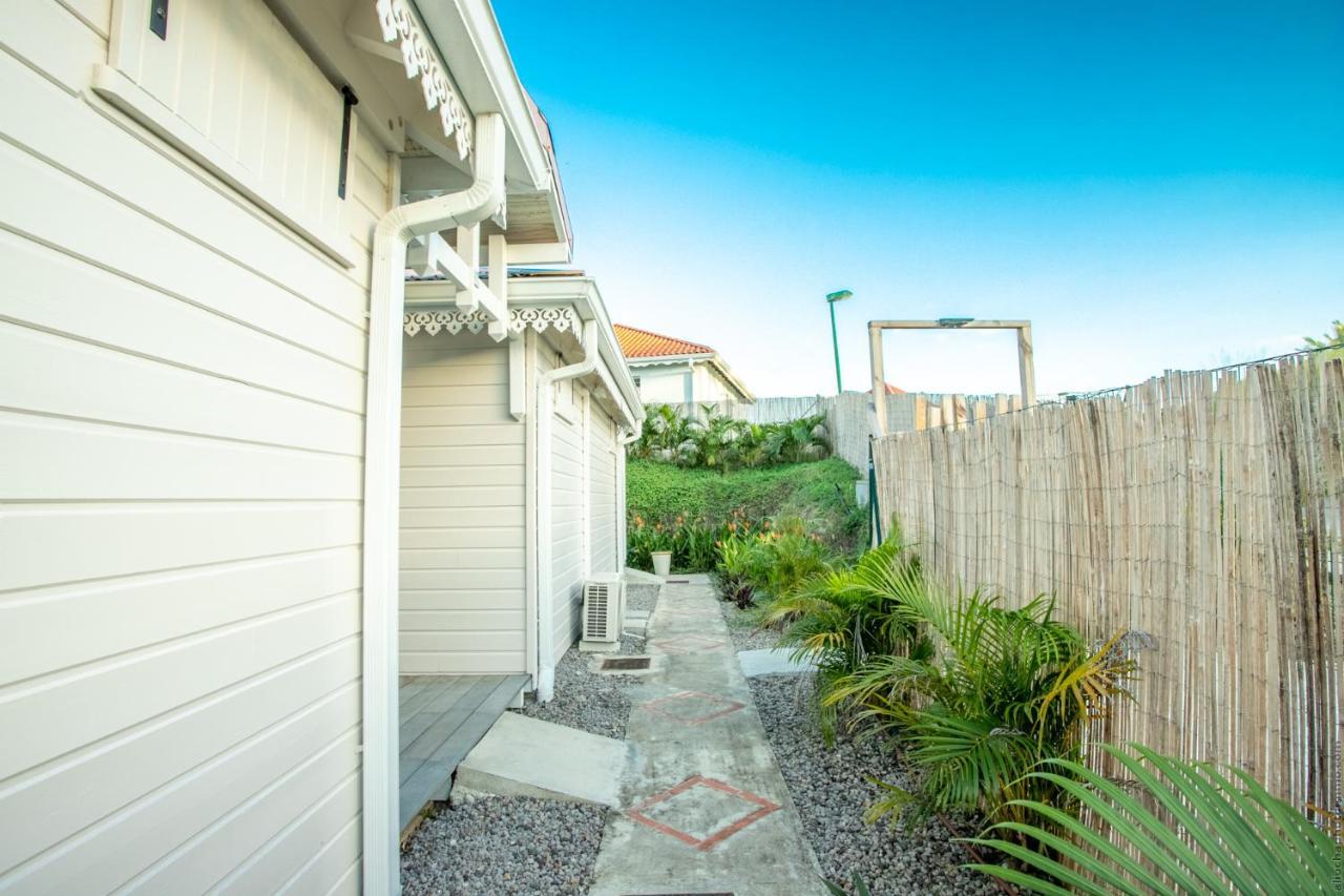 Bungalow Vanille Pacane - Vue Mer Avec Spa Prive Les Trois-Ilets Bagian luar foto