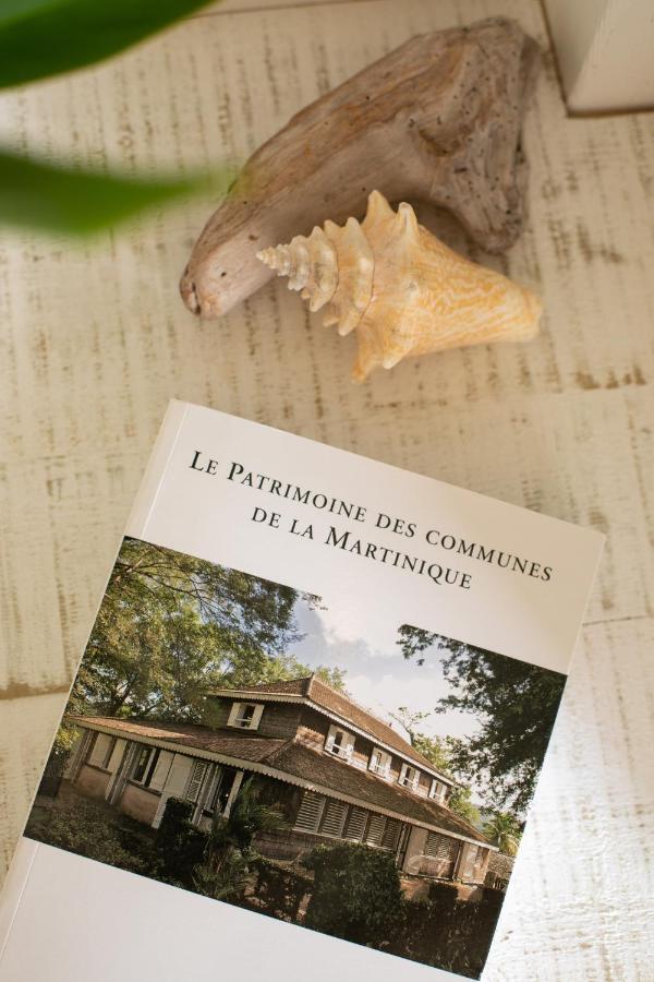 Bungalow Vanille Pacane - Vue Mer Avec Spa Prive Les Trois-Ilets Bagian luar foto